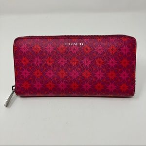 Coach Waverly Signature Accordion Wallet